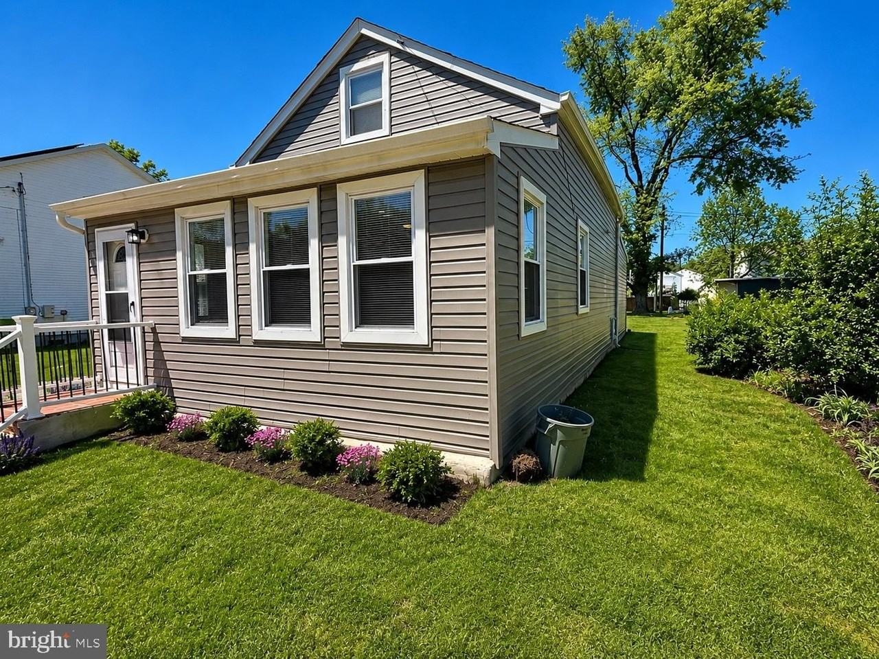 383 Johnson Ave - Photo 5 of 29