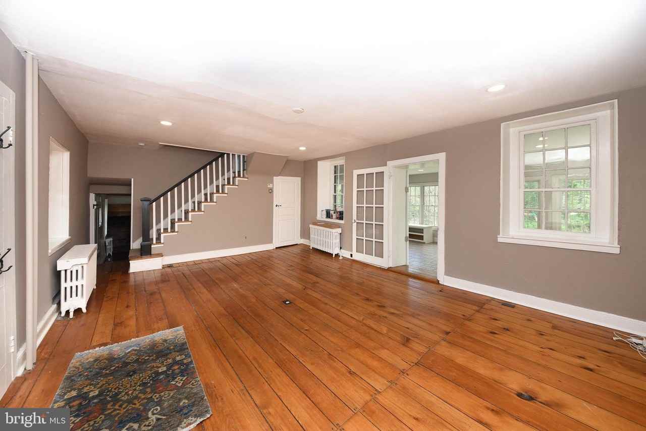966 Paige Ct - Photo 7 of 50