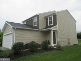 523 Cambridge Ln - Photo 1 of 1