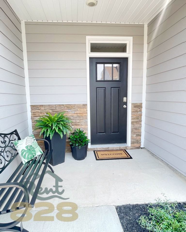 63 Creekview Rd #1 - Photo 2 of 25