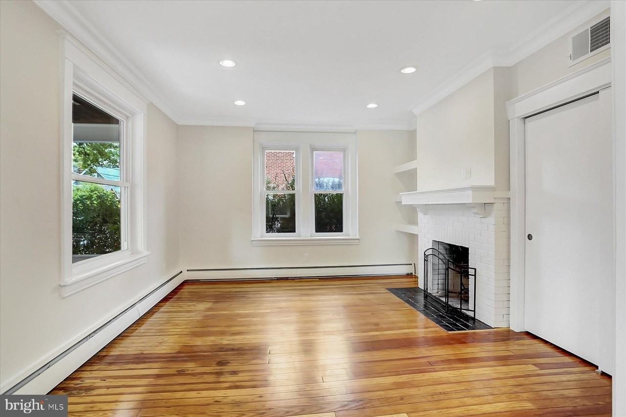 37 S 24th St - Photo 6 of 31