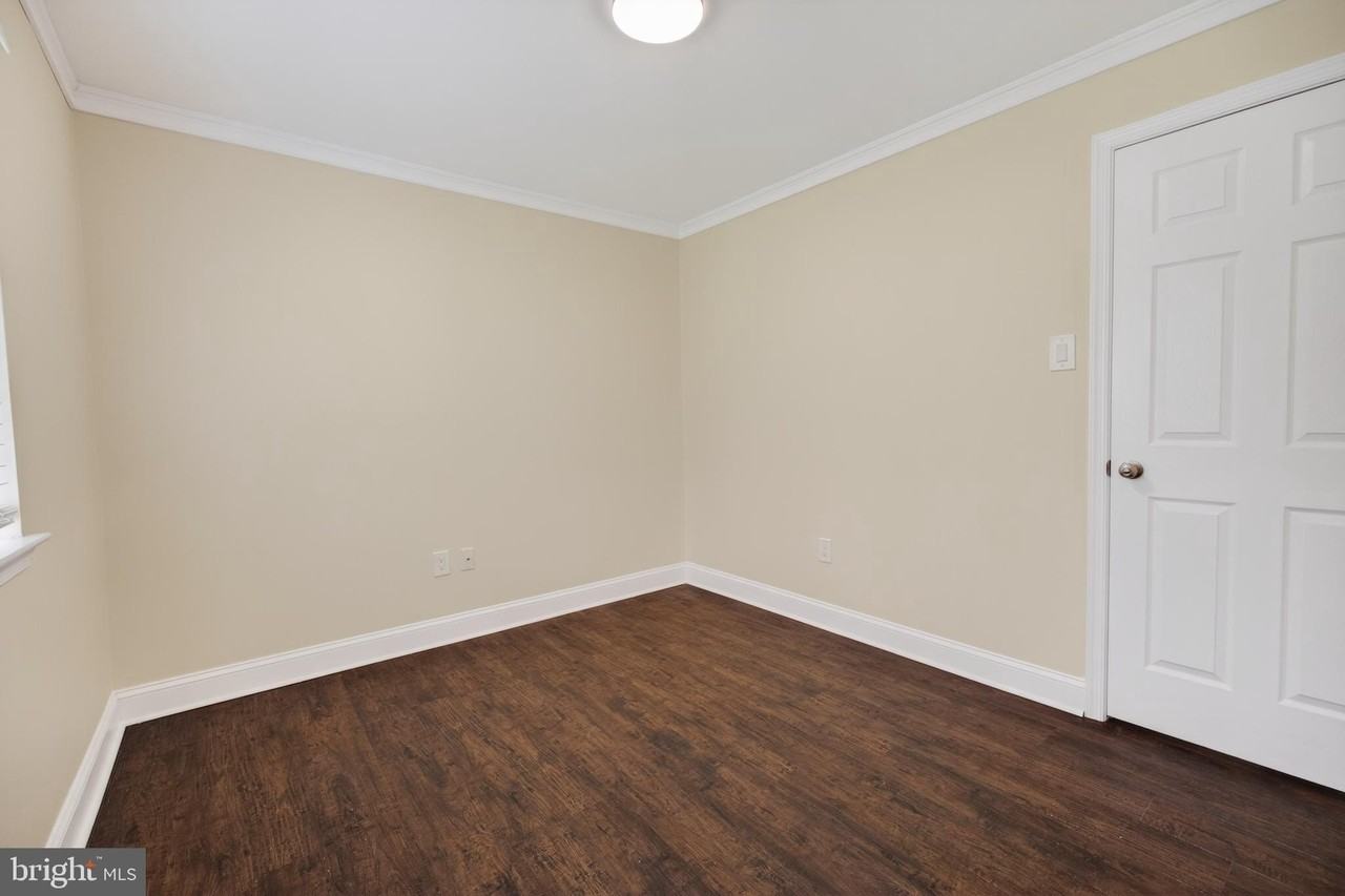31 Brookside Ct - Photo 5 of 24