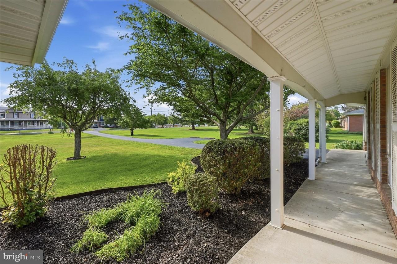 4838 Valley Pike - Photo 5 of 40