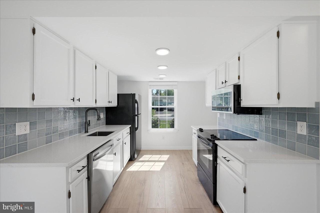 13214 Jasper Rd - Photo 2 of 20
