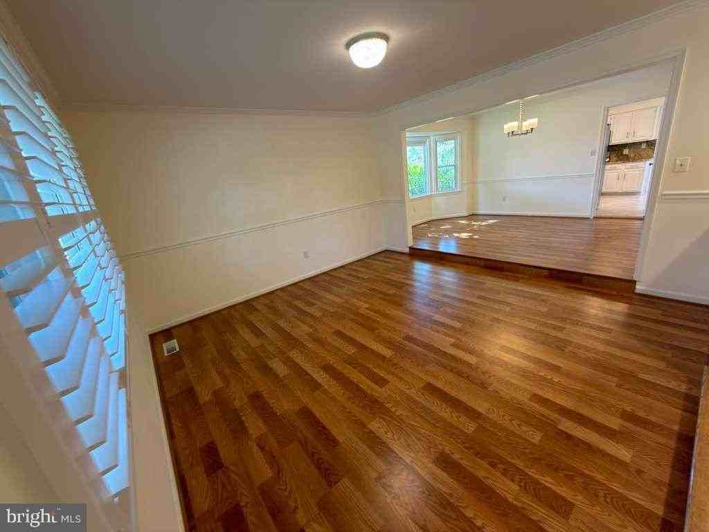 8201 Bell Ln - Photo 6 of 11