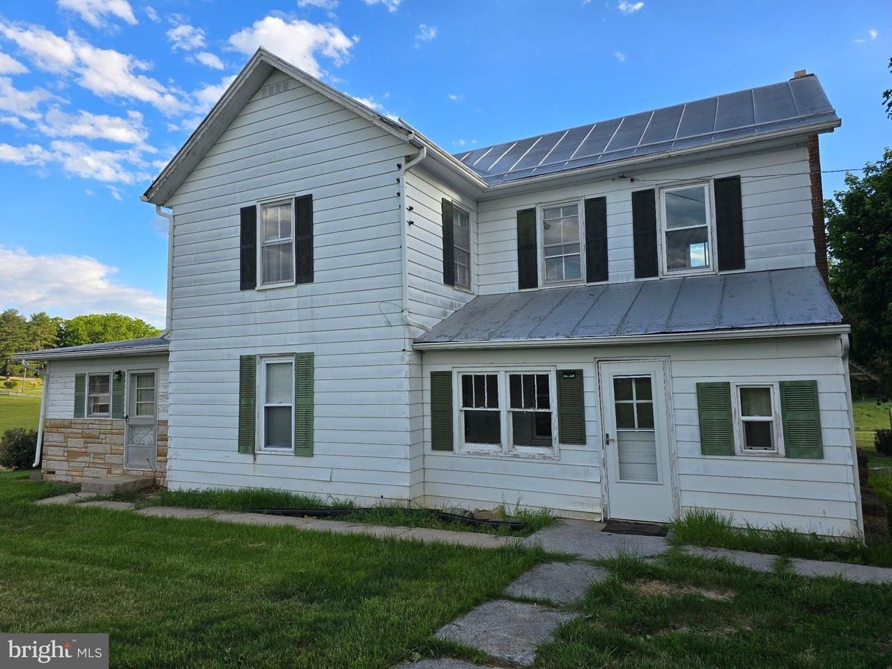 217 Patmos Rd - Photo 2 of 19