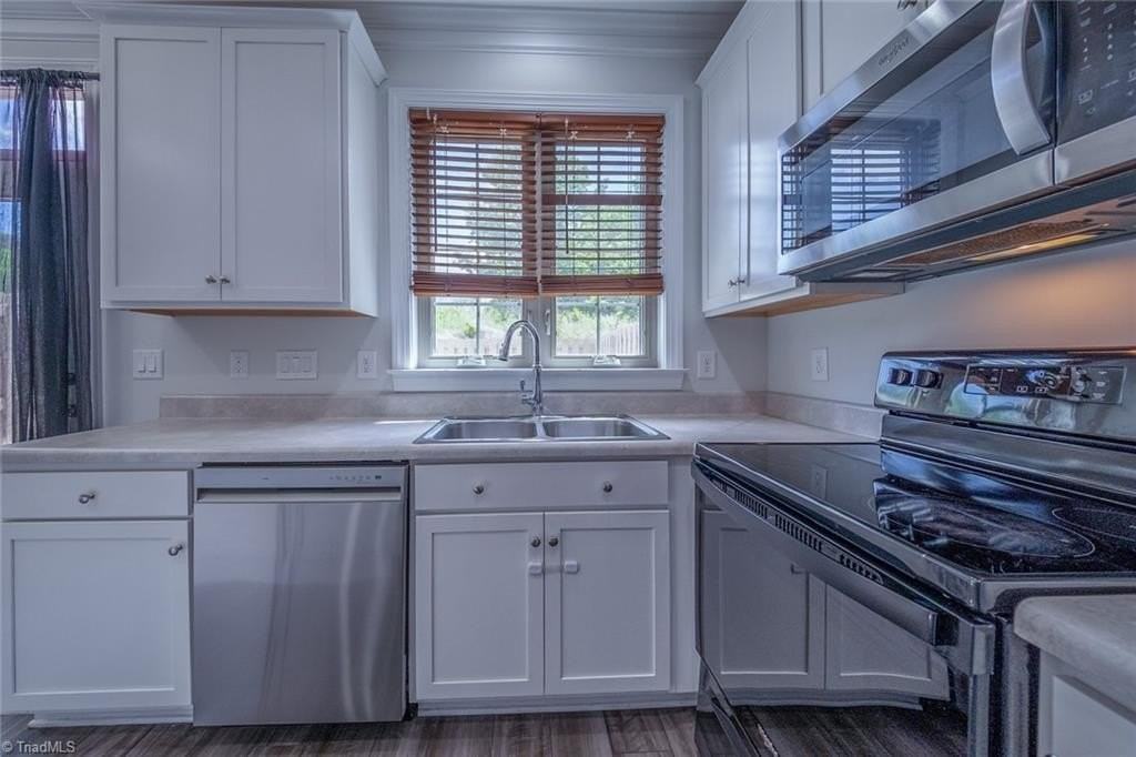 3836 Thistleberry Rd - Photo 6 of 28