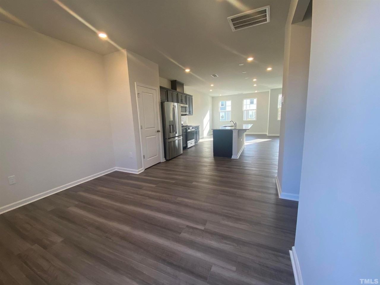 3026 Castle Loch Ln - Photo 3 of 34