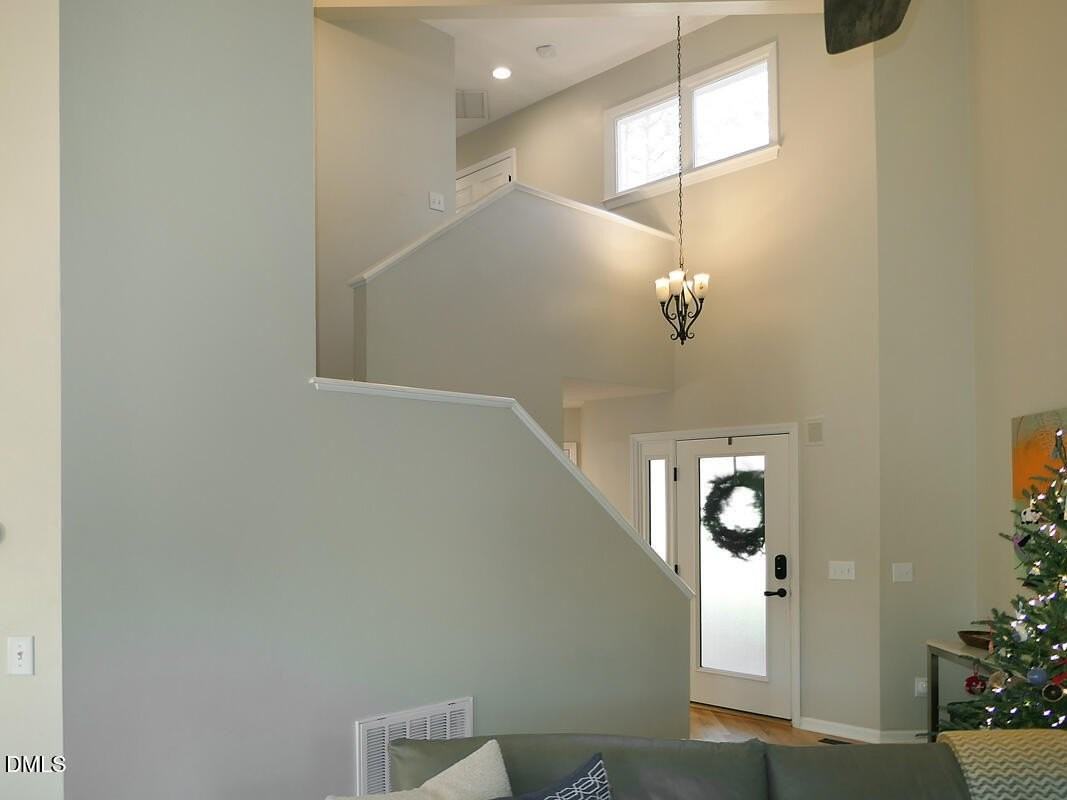 108 Channing Ln - Photo 2 of 24