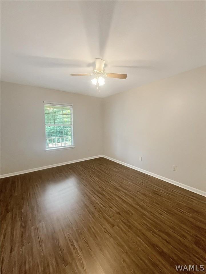 1813 Hackberry Ln #10 - Photo 2 of 9