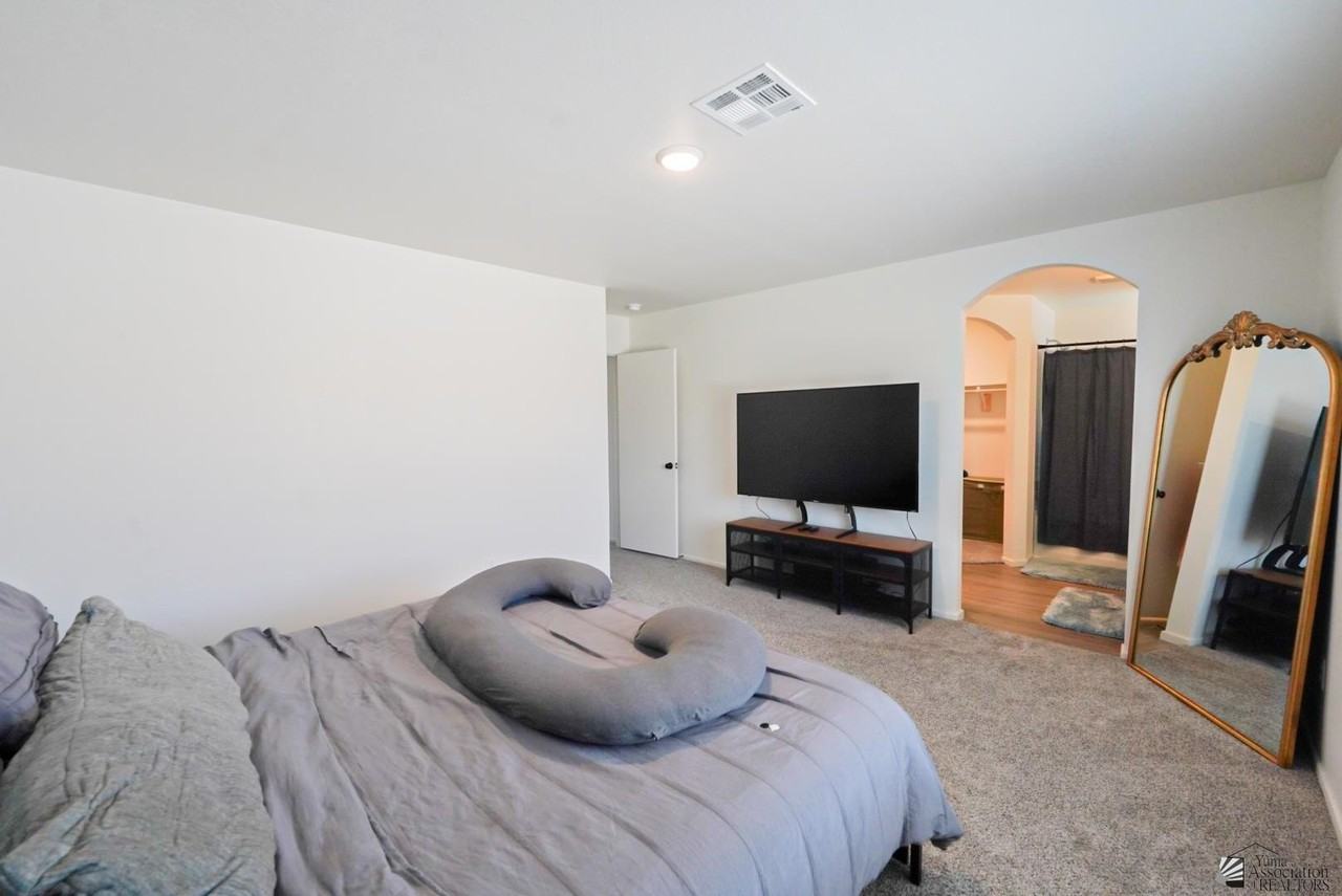 7316 E 45th Pl - Photo 5 of 25
