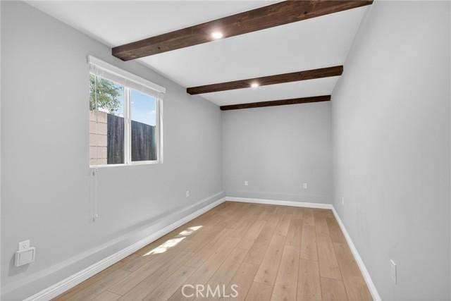 610 E Fairview Blvd - Photo 6 of 8