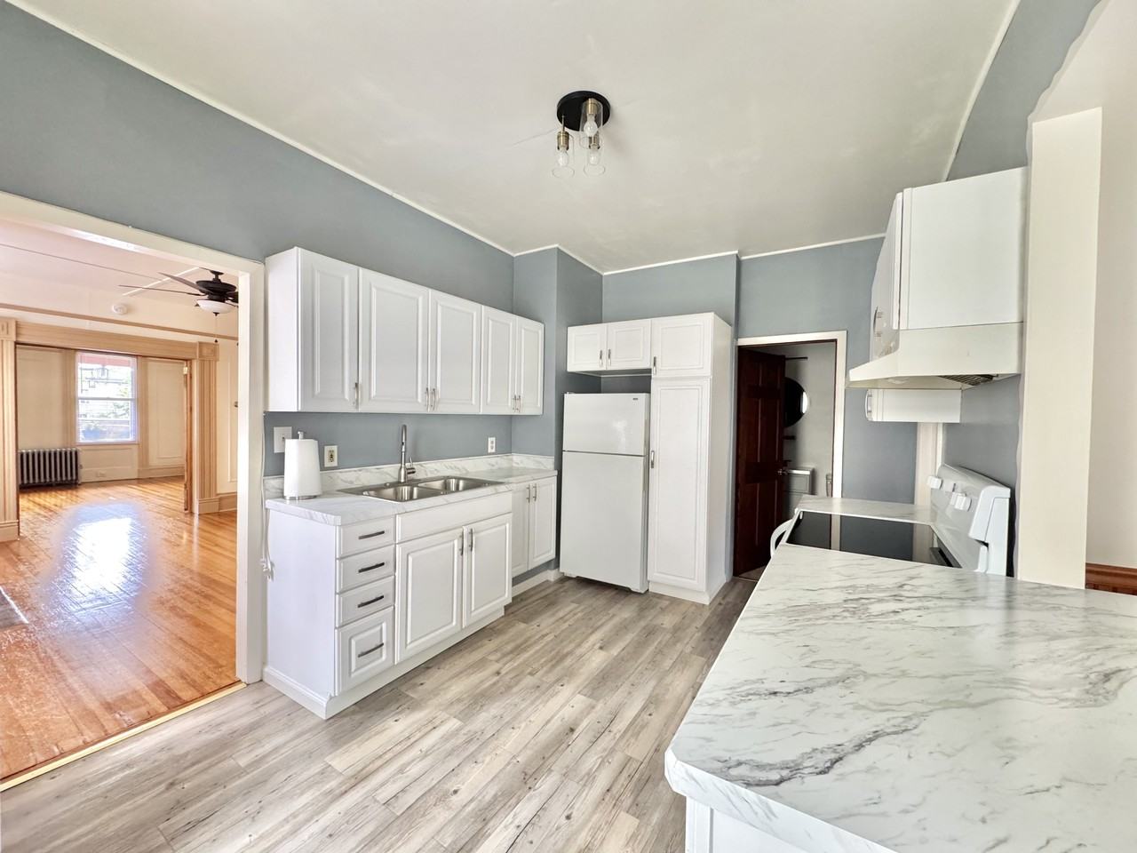 15 Livingston St - Photo 5 of 17
