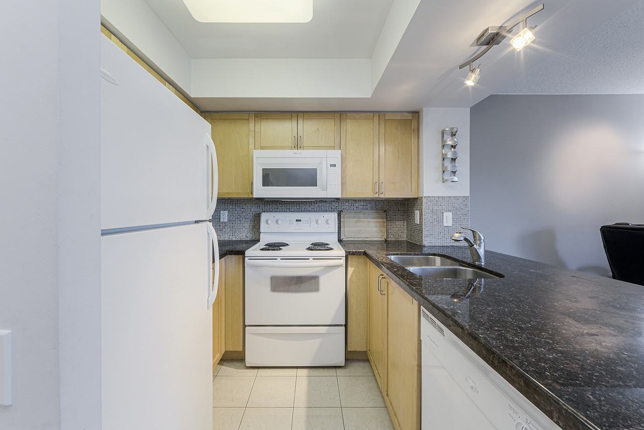 28 Apartment Building #303 - Photo 7 of 50