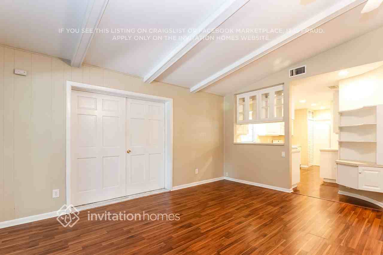 8001 W Pocahontas Ave - Photo 5 of 21