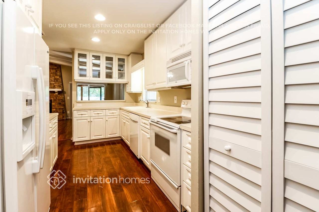 8001 W Pocahontas Ave - Photo 7 of 21