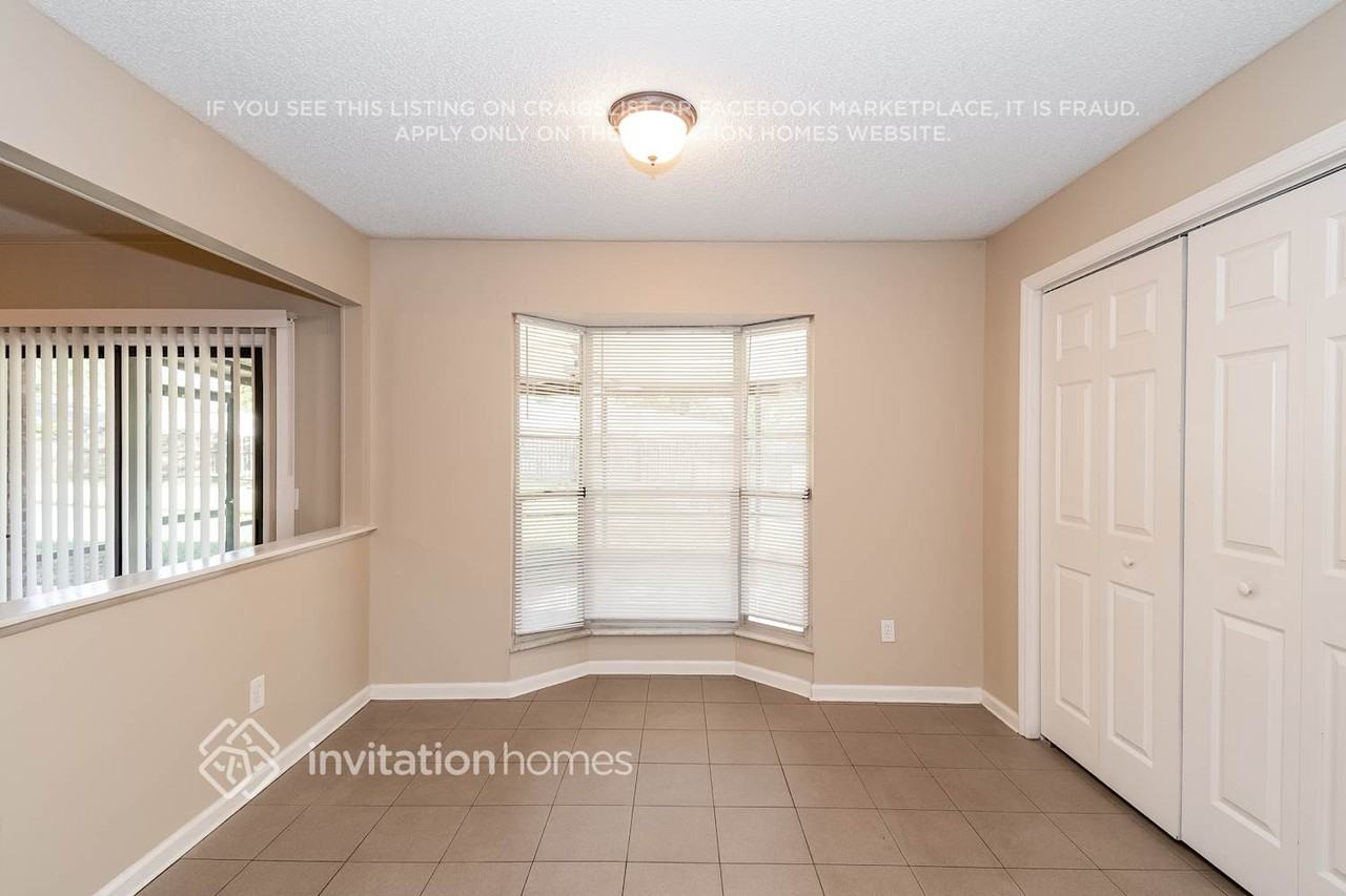 2048 Pompano Pkwy - Photo 7 of 20