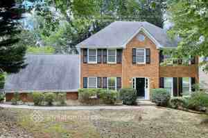 featured image of 1591 Willow Blf