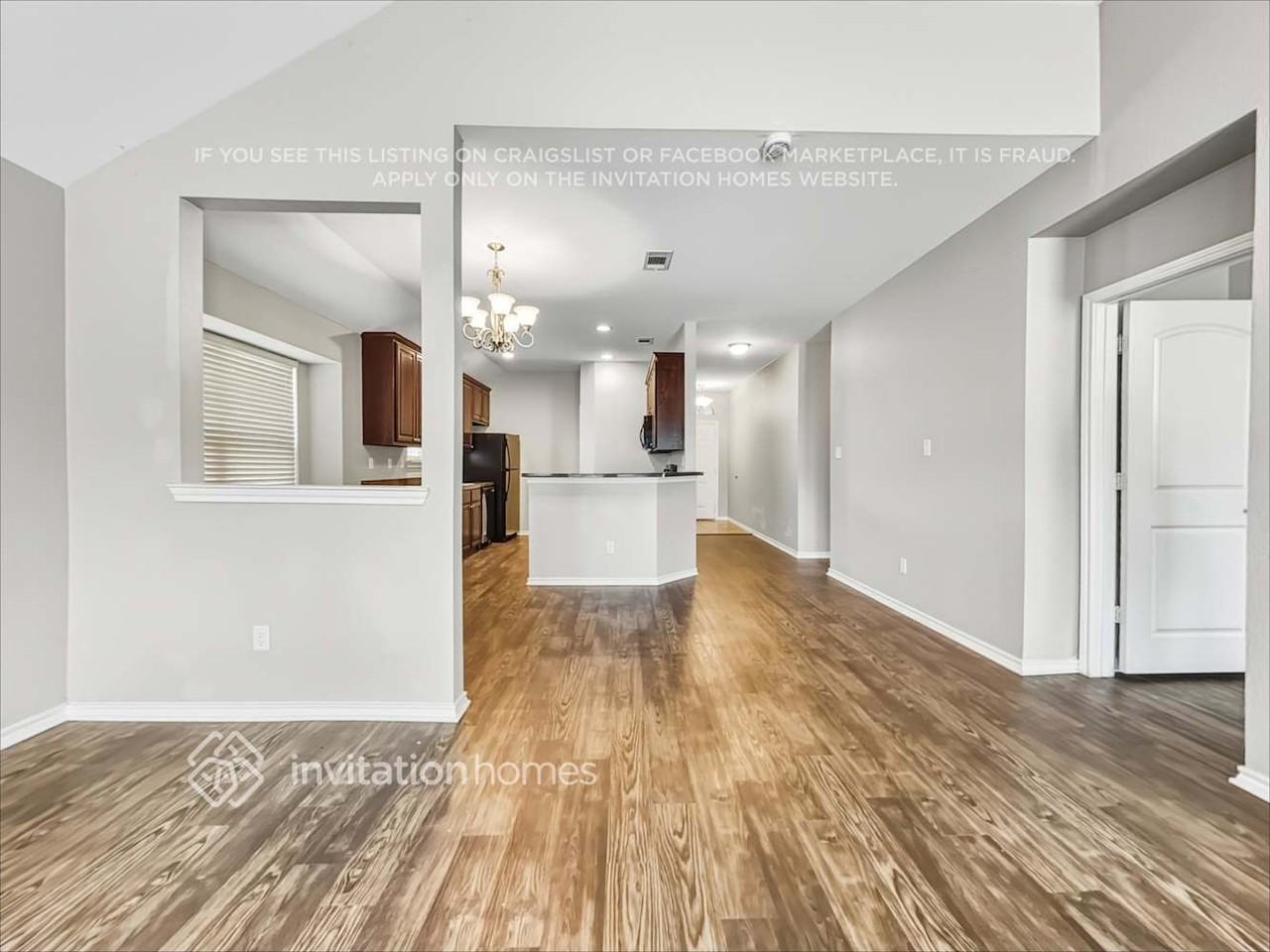 413 Windridge Dr - Photo 5 of 19