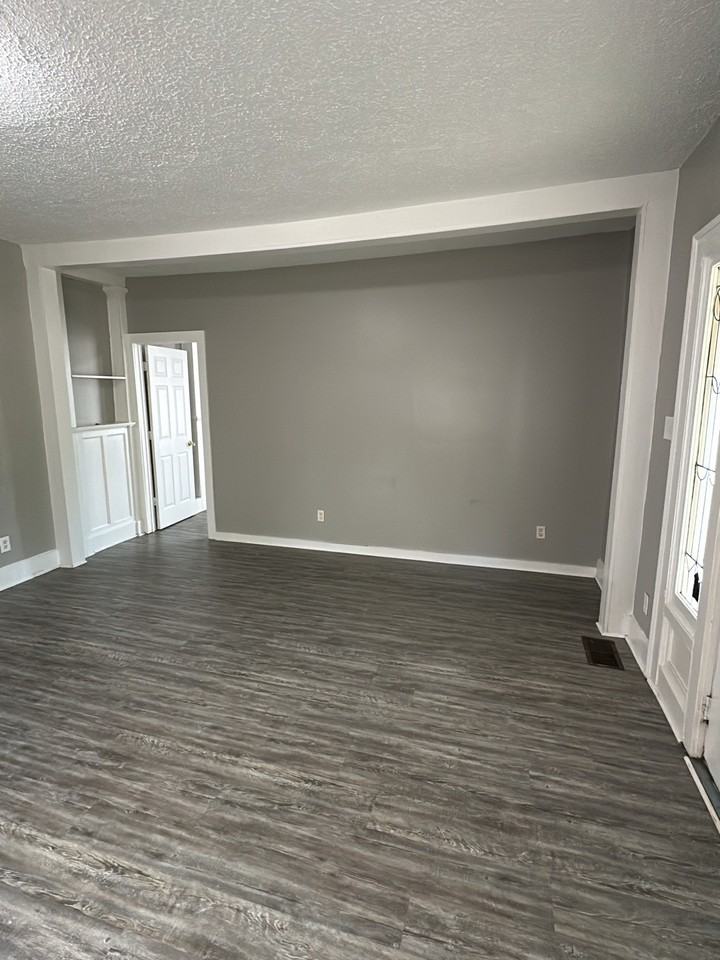 1508 E Main St #1 - Photo 2 of 8