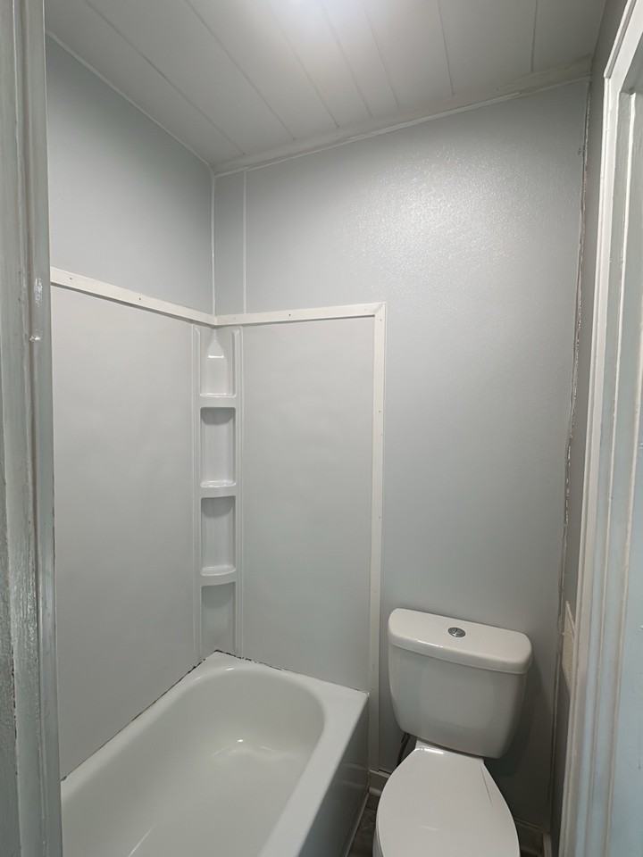 1508 E Main St #1 - Photo 7 of 8