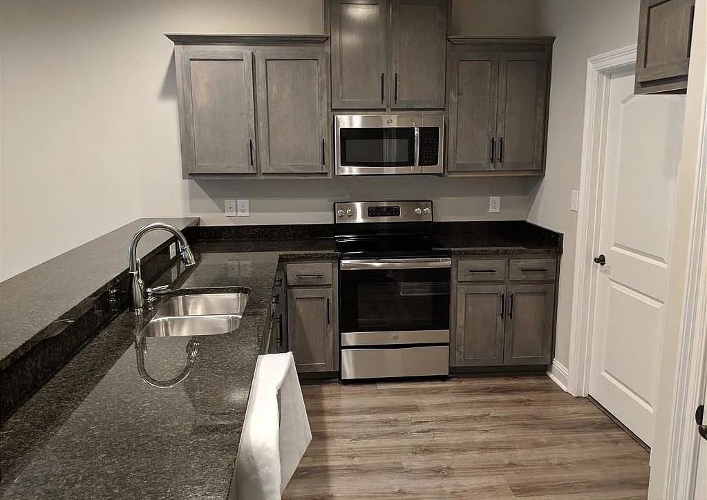 901 Louise Ave #1 - Photo 2 of 23
