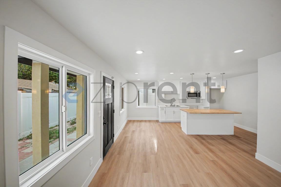 11720 Utah Ave #B - Photo 5 of 14