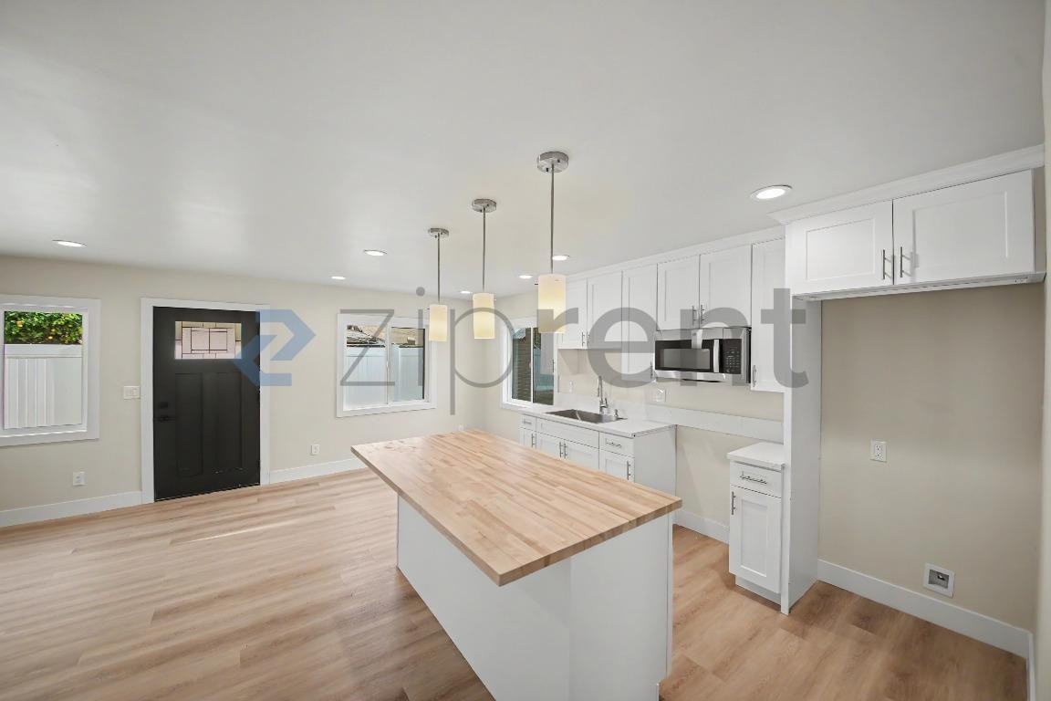 11720 Utah Ave #B - Photo 7 of 14