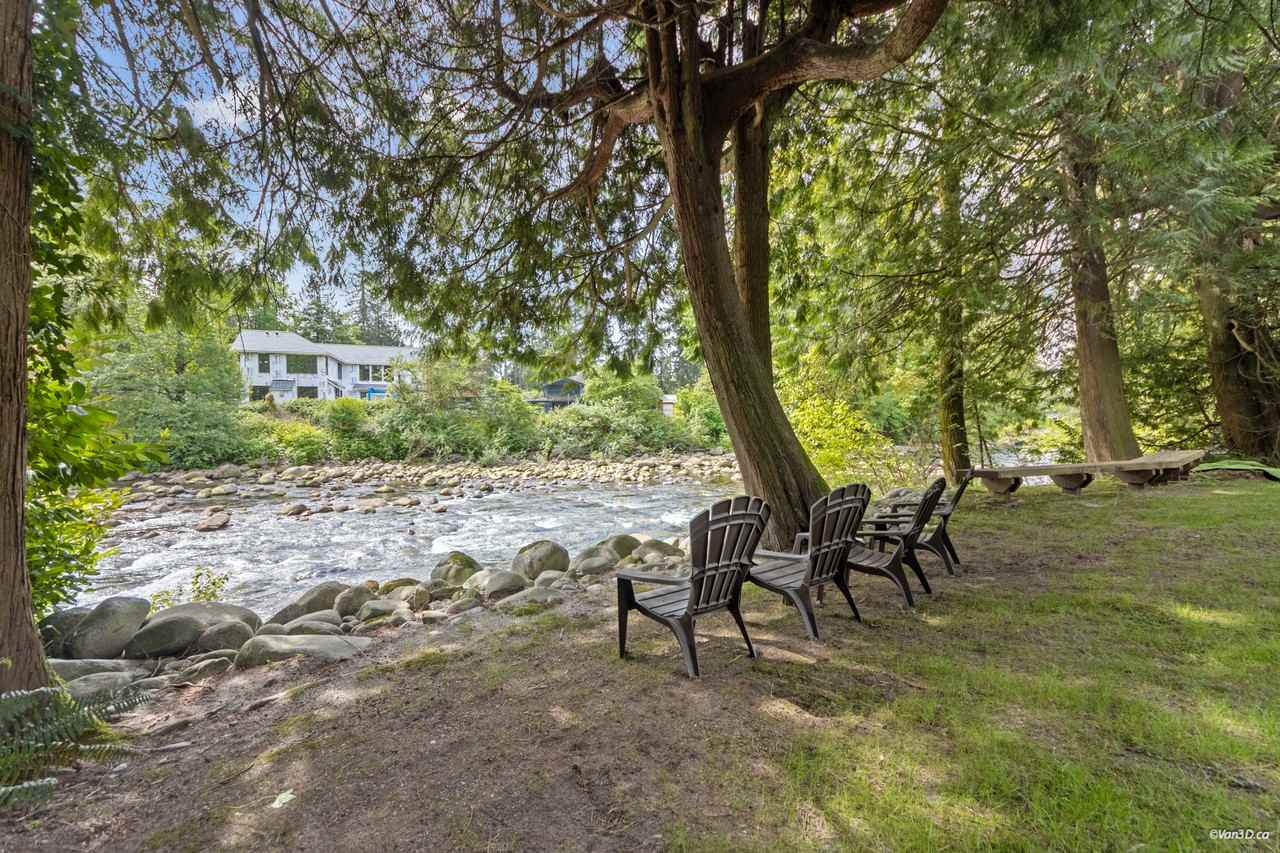 820 Mount Seymour Road - Photo 2 of 48