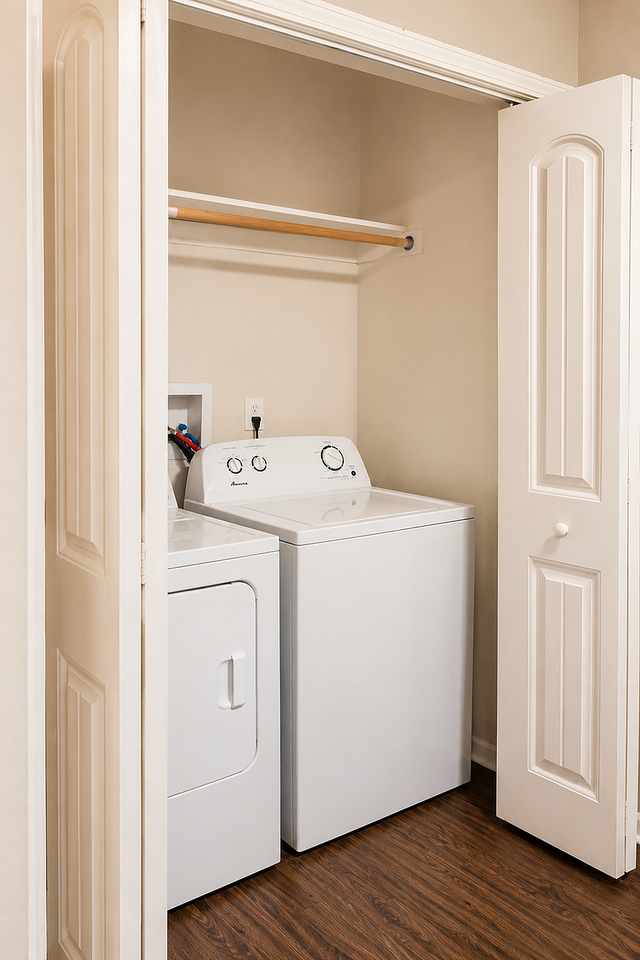 Eagle Crossing Townhomes - Photo 4 of 47