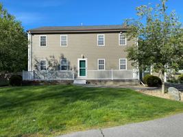 featured image of 1 Meadow Dr