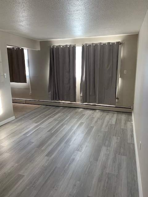 Somerset Apartments - Photo 4 of 11
