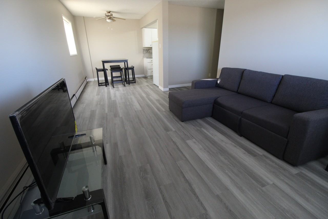 Linde Apartments - Photo 3 of 5