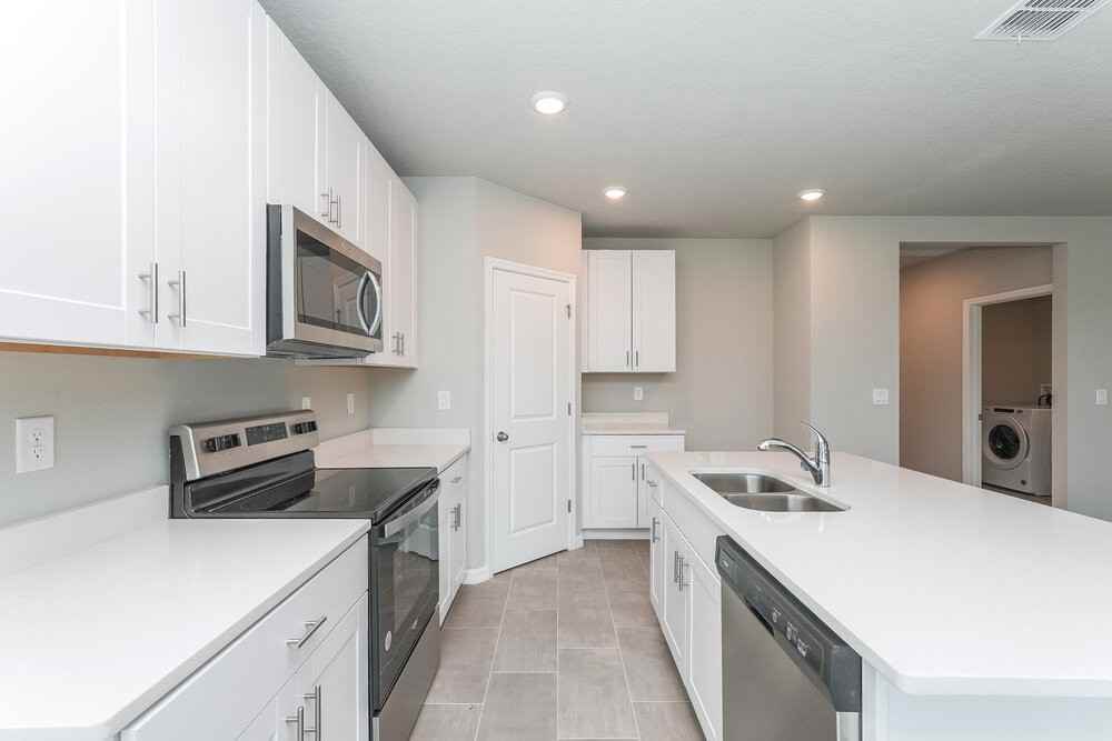 38981 Harlow Rose Dr - Photo 6 of 16