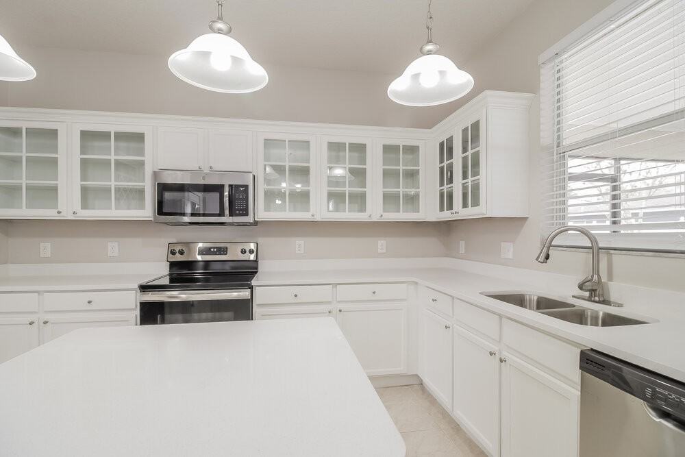14513 Lisalynne Ct - Photo 7 of 17