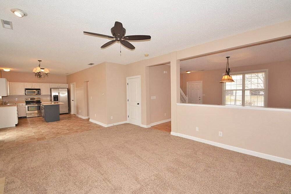 19334 Sandbar Dr - Photo 7 of 29