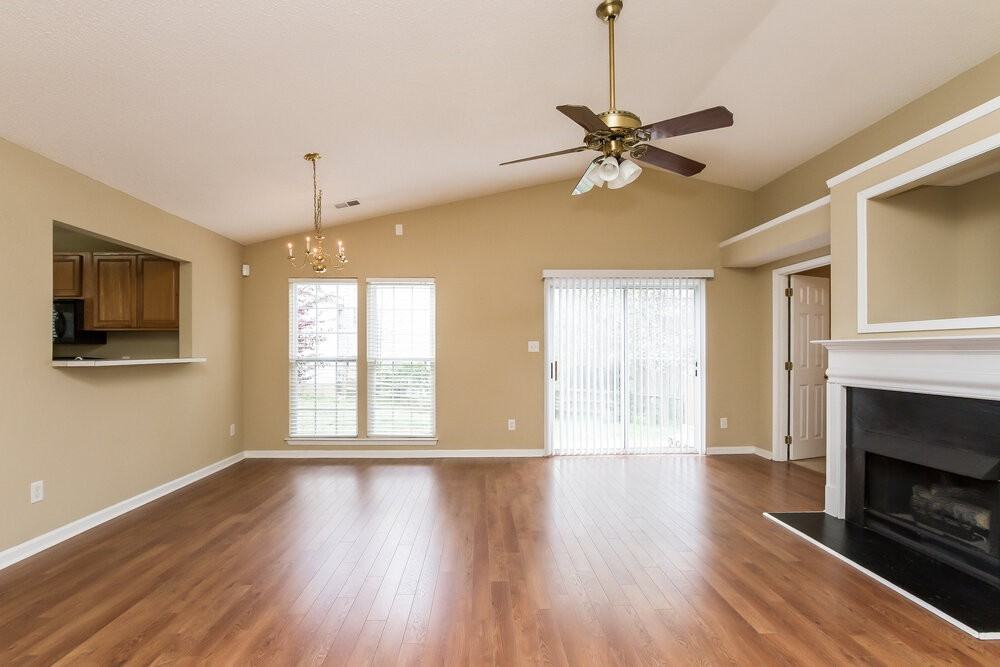 1839 Colin Creek Ln - Photo 3 of 14