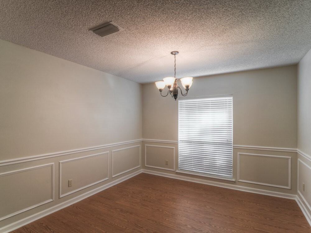 1125 Arcaro Ct - Photo 3 of 15