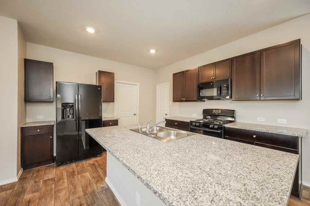 4241 Fort Palmer Blvd - Photo 7 of 19
