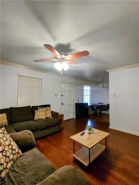 4618 Alvin Dark Ave - Photo 4 of 10
