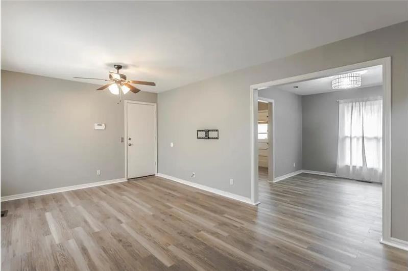 2757 Lancaster Ln - Photo 4 of 20