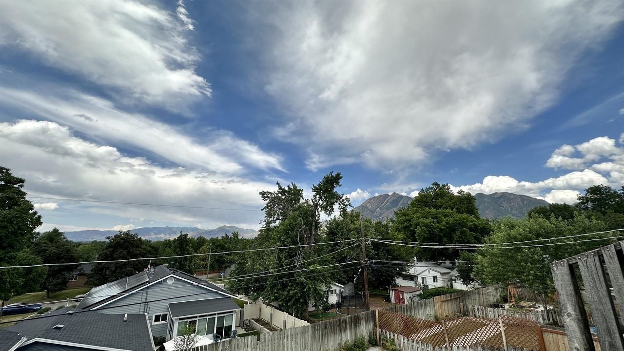 1715 E Fort Union Blvd - ELB - Photo 2 of 16