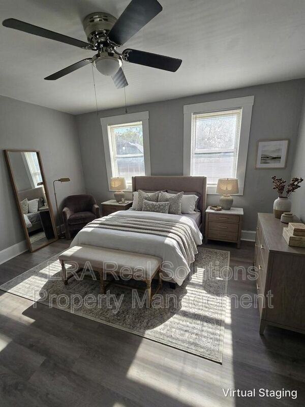 95 Whitethorne Ave - Photo 4 of 16