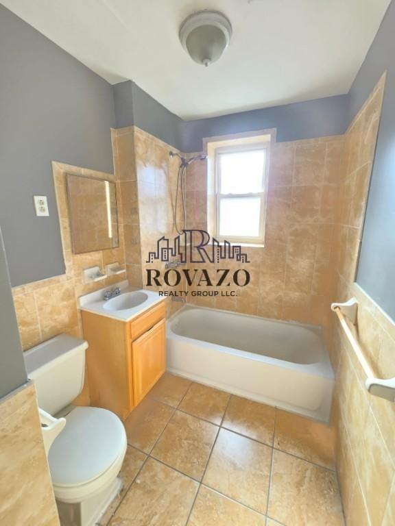 333 Park Avenue #4 - Photo 4 of 5