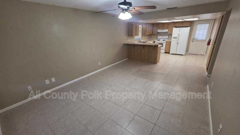 4917 Malibu Ct - Photo 4 of 19