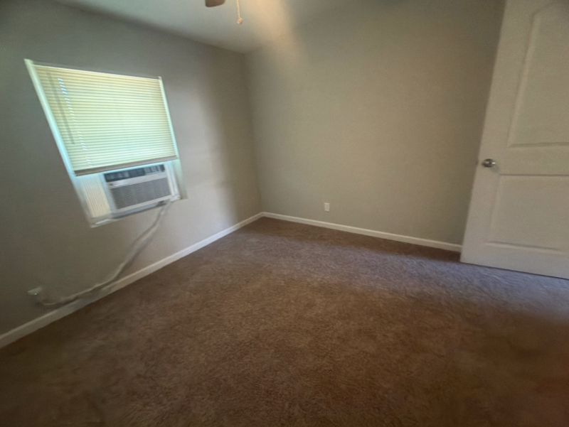 1305 Melson Ave - Photo 3 of 18