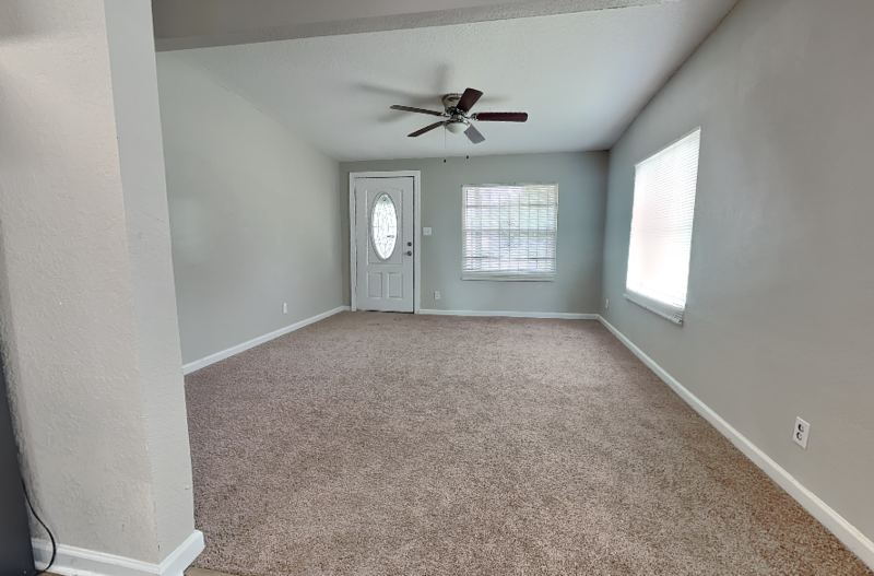 5306 Paris Ave - Photo 6 of 14