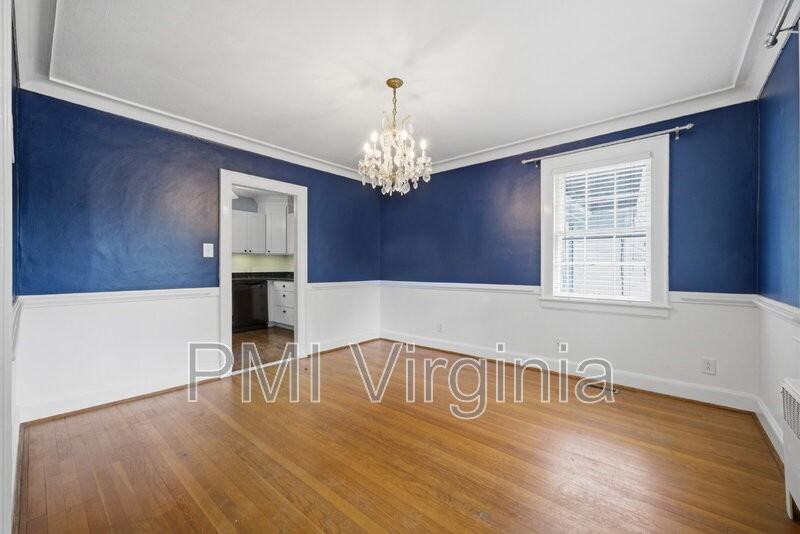 400 Kemp Ln - Photo 3 of 44