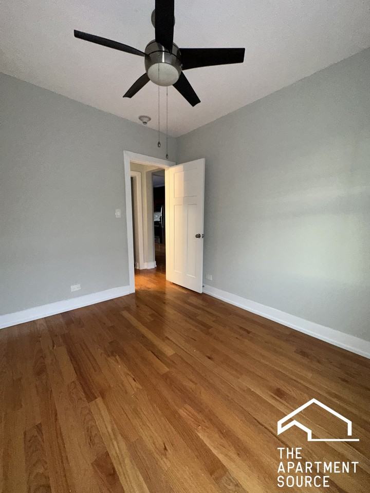 545 Chestnut St #301 - Photo 7 of 13