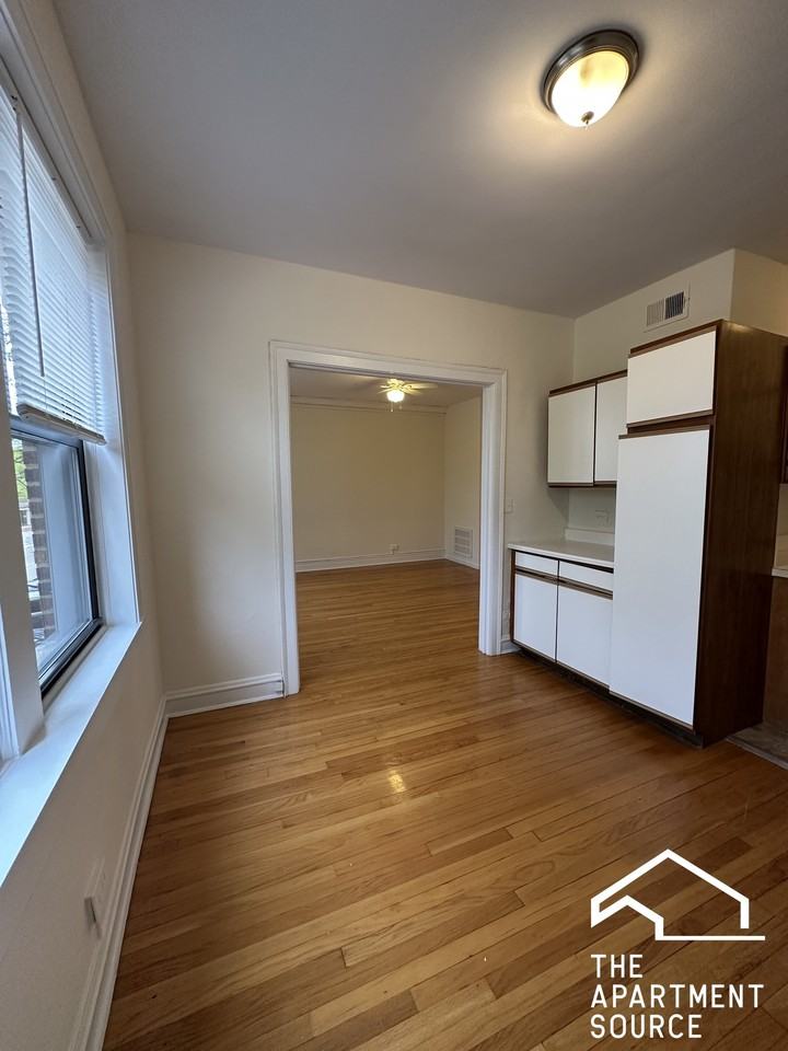 343 Park Ave #7 - Photo 5 of 10